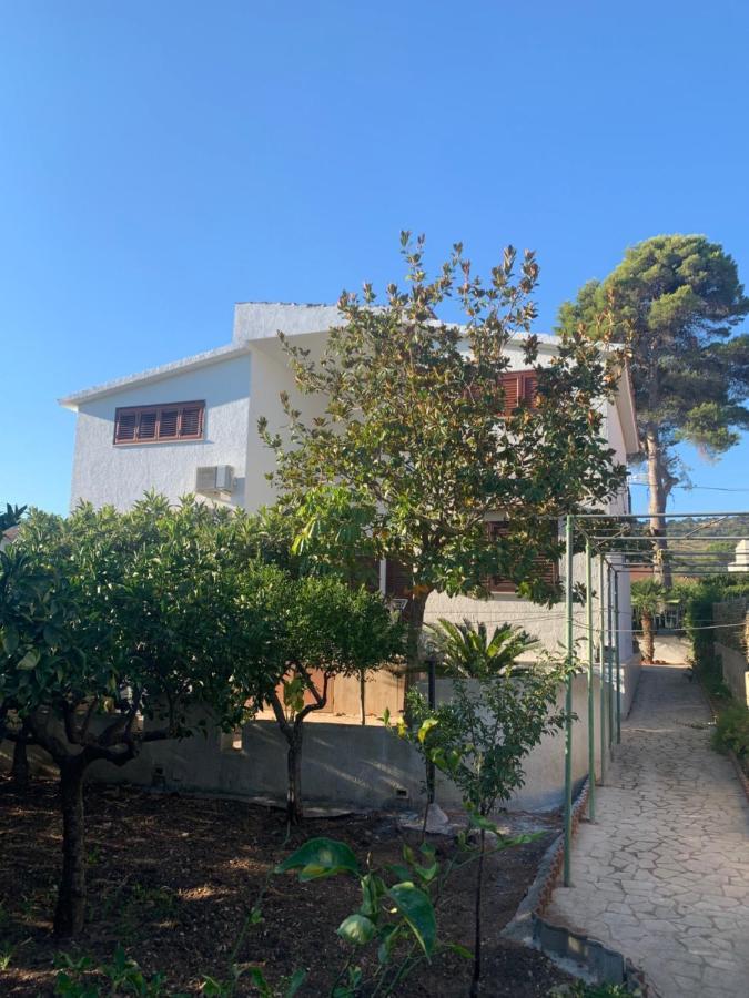 Villa Lazzara Tonnara di Bonagia Exterior photo